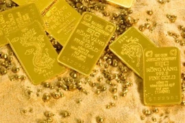 Giá vàng hôm nay 28/05: "Cắm đầu lao dốc"?