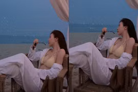 Cựu tiếp viên hàng không Vũ Ngọc Châm khoe vòng 1 lấp ló