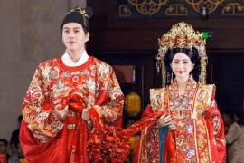 Bộ ảnh cưới đẹp như phim Trung Quốc của cô gái Việt