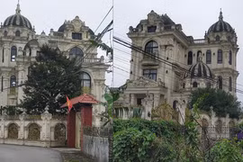 Cận cảnh biệt thự "đẹp nhất nhì Hà Tĩnh" Mailisa xây tặng mẹ ở quê