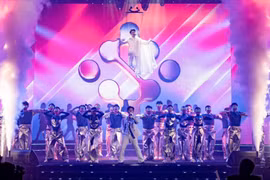 Sếp lớn ngân hàng và những lần cầm mic gây sốt 