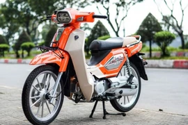 Cận cảnh GPX Rock "nhái" Honda Dream tại TP.HCM chỉ 19 triệu