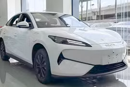 Sedan điện BYD e7 giá rẻ, chỉ 350 triệu có về Việt Nam?