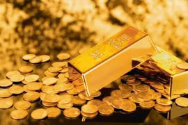 Giá vàng hôm nay 26/6: Vàng miếng đi ngang?