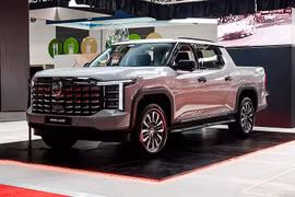 MG U9 từ hơn 914 triệu - bán tải Trung Quốc "đòi cướp ngôi" Ford Ranger