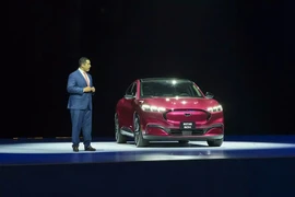 Ford Việt Nam đánh dấu kỷ nguyên "Xanh" với SUV điện Mustang Mach-E