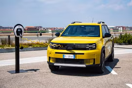 Fiat Grande Panda 2025 từ 17.000 USD, SUV rẻ nhất châu Âu