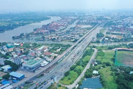 Đình chỉ thanh tra 6 dự án lớn về hạ tầng ở TP HCM