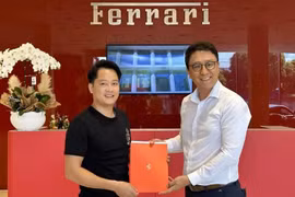 Đại gia Hoàng Kim Khánh rục rịch "hầu bao" tậu Ferrari 849 Testarossa?