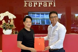 Đại gia Hoàng Kim Khánh rục rịch "hầu bao" tậu Ferrari 849 Testarossa?