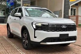 Ford Territory và Mazda CX-5 "đua" giảm giá, người dùng hưởng lợi