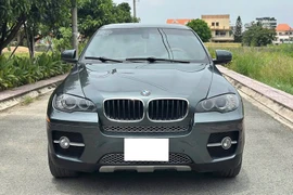 BMW X6 hạng sang đình đám một thời, sau 16 năm bán ngang "xe cỏ"