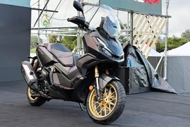 Cận cảnh Honda ADV 350 2025 tại Việt Nam, hơn 165 triệu đồng