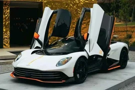 Siêu phẩm Aston Martin Valhalla sản xuất đã đến tay khách hàng