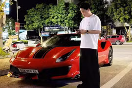 Ferrari 488 Pista Spider hơn 40 tỷ của Hoàng Kim Khánh "phượt" Hà Tĩnh