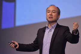 Tỷ phú vừa soán ngôi giàu nhất Nhật Bản là ai?