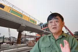 Đại gia Đường ‘bia’ tung siêu mô hình 4 tầng đặc biệt nhất thế giới 