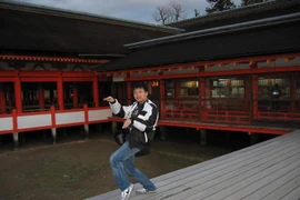 Ảnh hiếm thời mới khởi nghiệp của Shark Bình 