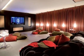 "Hầm dưới lòng đất" dành cho giới siêu giàu xa hoa cỡ nào?