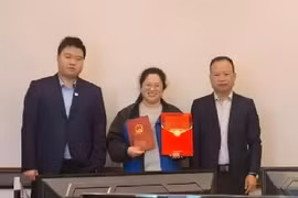 Ông chủ gây sốt vì chi 37 tỷ mua 18 căn hộ tặng nhân viên