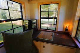 Bên trong căn nhà chưa đầy 2m2, giá hơn 130 triệu đồng