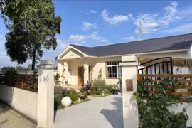 Ngôi nhà dưỡng già 1,5 tỷ con gái xây tặng ba mẹ 