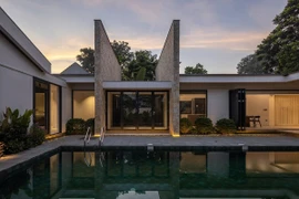 Chiêm ngưỡng biệt thự vườn vừa cổ điển vừa hiện đại ở Thanh Hóa 