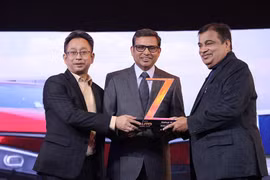 VinFast VF7 nhận giải thưởng thiết kế của năm tại thị trường Ấn Độ