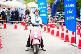 Hà Nội - đề xuất hộ nghèo được tài trợ 100% khi đổi sang xe máy điện