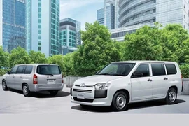 Toyota Probox 2026 - chiếc wagon "ngon, bổ, rẻ" từ 345 triệu đồng