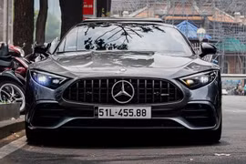 Mercedes-AMG SL43 giảm 1 tỷ đã có chủ nhân ở TP.HCM sau 1 năm rao bán