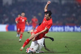 Tiền đạo Nguyễn Văn Toàn phẫu thuật thành công