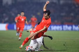 Tiền đạo Nguyễn Văn Toàn phẫu thuật thành công