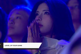 Mai Dora lên sóng Esports World Cup làm fan trầm trồ