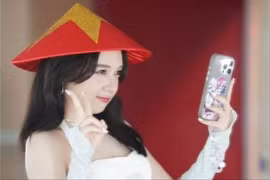 Chỉ một khoảnh khắc, nữ MC Liên Quân khiến netizen xôn xao