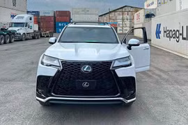 [GALLERY] Cận cảnh SUV Lexus LX 700h hạng sang tiền tỷ đầu tiên về Việt Nam