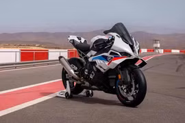 Triệu hồi gần 17.000 siêu môtô BMW S1000 RR vì lỗi khoá điện