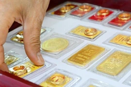 Giá vàng hôm nay 28/7: Tiếp đà giảm sâu?