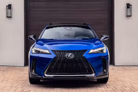 Lexus UX 2026 nâng cấp nhẹ, khởi điểm hơn 999 triệu đồng