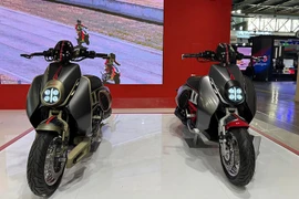 Italjet Roadster 400 - xe ga "quái thú" giá khoảng 228 triệu đồng