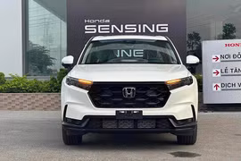 Honda CR-V đang được giảm đến hơn 120 triệu đồng để xả hàng tồn