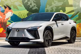 Lexus RZ 2026 - SUV điện hạng sang "giá mềm" từ 1,2 tỷ đồng