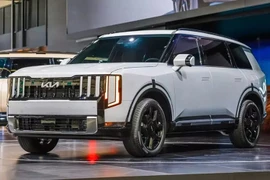 Cận cảnh Kia Telluride 2027 - hầm hố như Range Rover, thêm động cơ hybrid