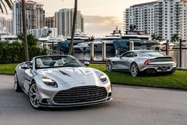 Ra mắt cặp đôi Aston Martin độc nhất cho các tỷ phú mê du thuyền