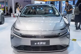 Toyota Corolla 2026 chính thức ra mắt, "uống xăng" chỉ 4,13 lít/100 km