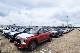 Mitsubishi Destinator cập cảng Việt Nam, chờ ngày mở bán