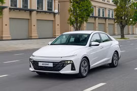 Từ xe máy lên ôtô - Hyundai Accent là lựa chọn hợp lý khi mua xe lần đầu