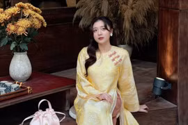 MC Phương Thảo duyên dáng trong tà áo dài, rạng rỡ sẵn sàng đón Tết