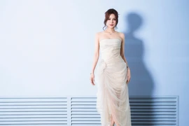 Diệp Lâm Anh “đằm thắm” trong bộ đầm dạ hội, thần thái mặn mà sau sóng gió