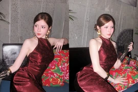 "Nữ tiếp viên hàng không vạn người mê" diện sườn xám đẹp miễn chê